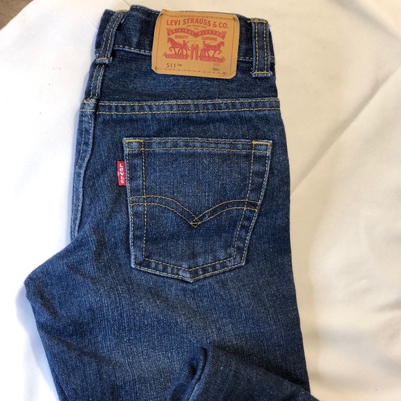 Kids Levi’s Jeans - Picture 2 of 3